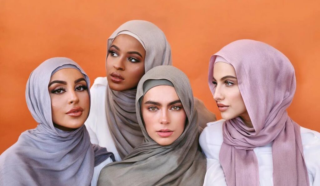 Personalization and Customization Trends in Hijabhoojup